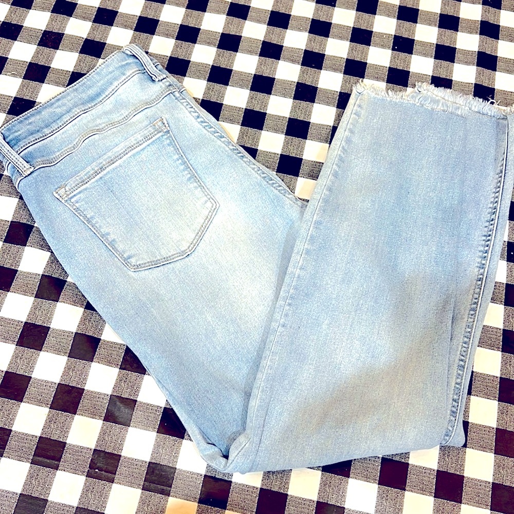 💎Buffalo jeans so cute size 29